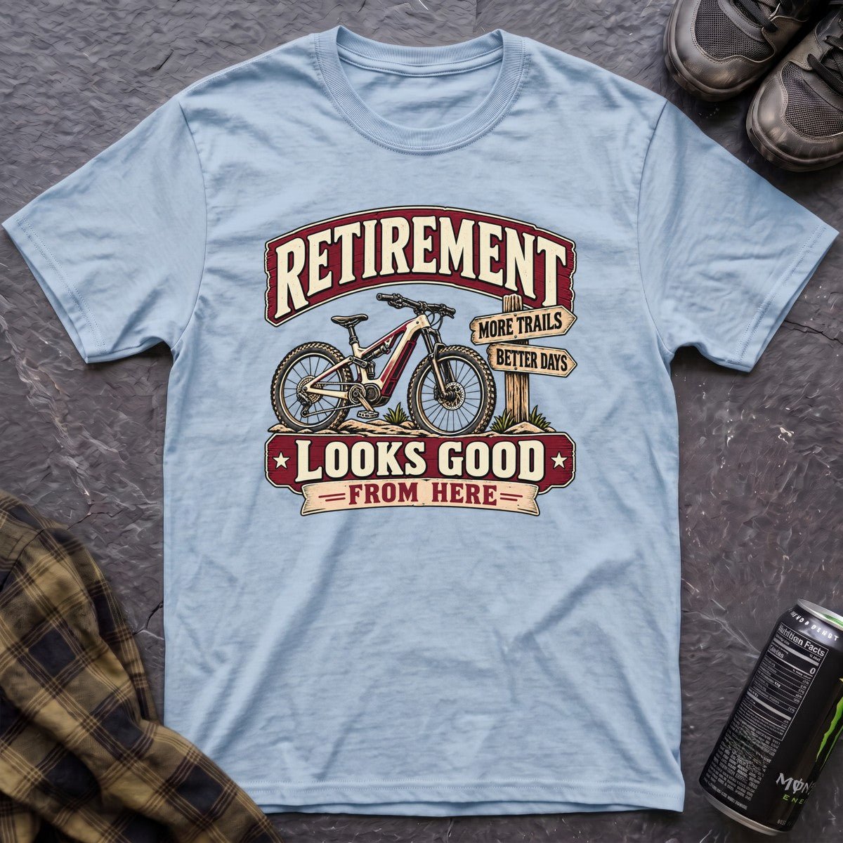Retirement Looks Good T-Shirt - AspenCrestOutdoors